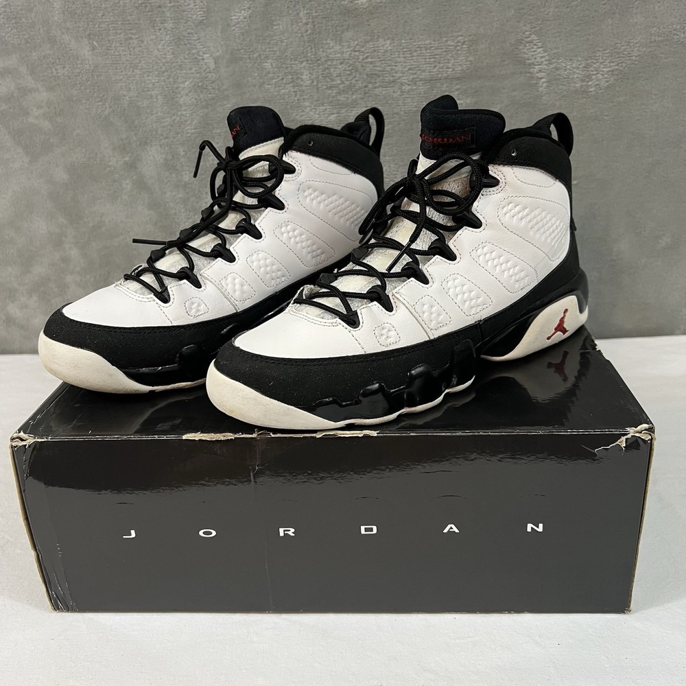 Size 6.5 (GS) - Jordan 9 Retro Mid Space Jam